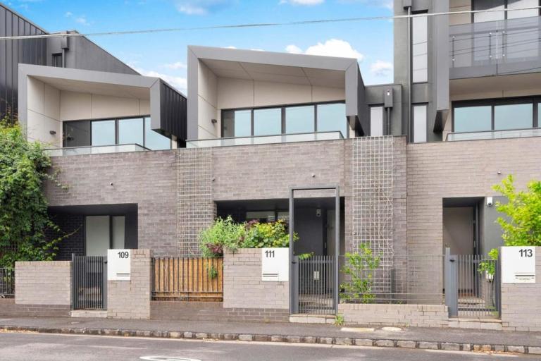 MHYL Cosy Townhouse in Richmond 1 parking - B&B Melbourne