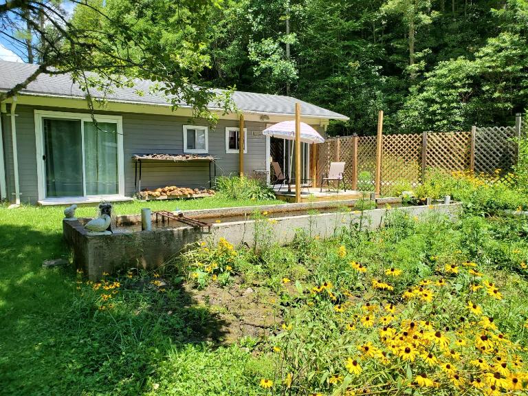 Nantahala Spiritual Retreat - Remote and Peaceful! - B&B Topton