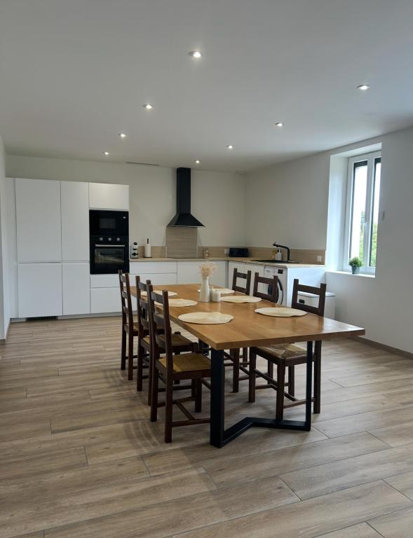 Maison rénovée - Climatisée - Paray-le-Monial - Au bois clair - Chambres d'hôtes Paray-le-Monial