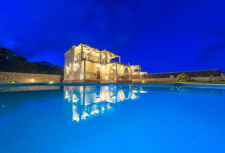 Eden Villas - Chambres d'hôtes Anafonítria