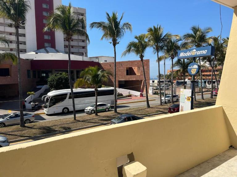 Departamento a metros de la playa - B&B Mazatlán