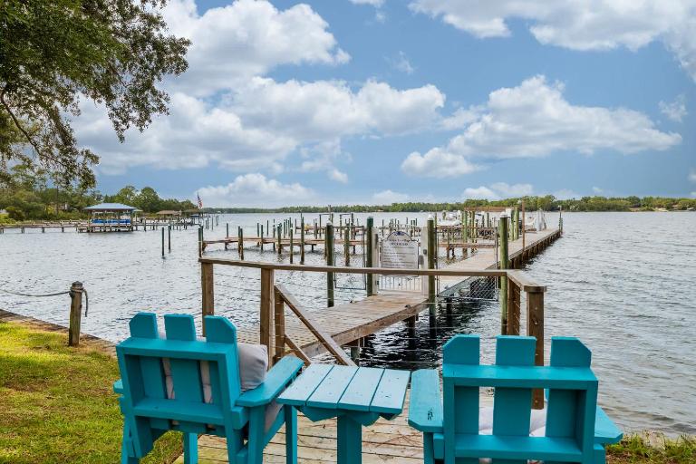 3BR Townhome Steps to Bay - Pool & Beach Gear - Ferienwohnung Navarre