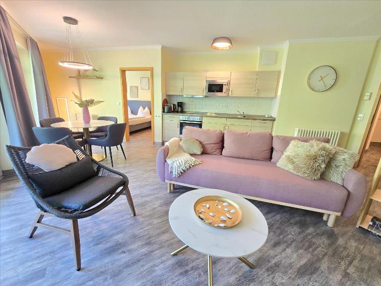 Dünenpark Binz - Komfort Ferienwohnung mit 1 Schlafzimmer und Terrasse im Erdgeschoss 189 - Ferienwohnung Ostseebad Binz