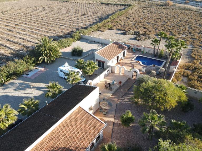 Casa Castor Catral - Chambres d'hôtes La Estación