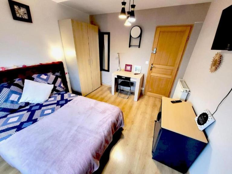 LA ROMANTIQUE Chambre meublée privée Terrasse Parking près de paris - Ferienwohnung Corbeil-Essonnes