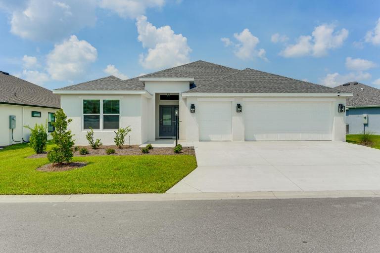 New Designer Home in The Villages: Shady Brook - B&B Wildwood
