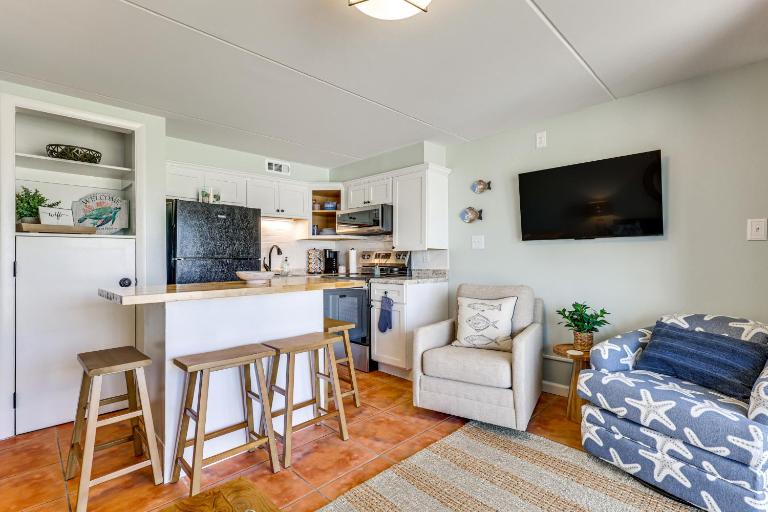 Carolina Beach Condo w/ Marina View, on Boardwalk - B&B Carolina Beach