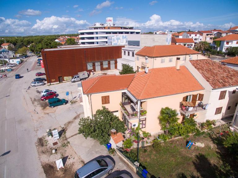 Apartment Desa - B&B Biograd na Moru