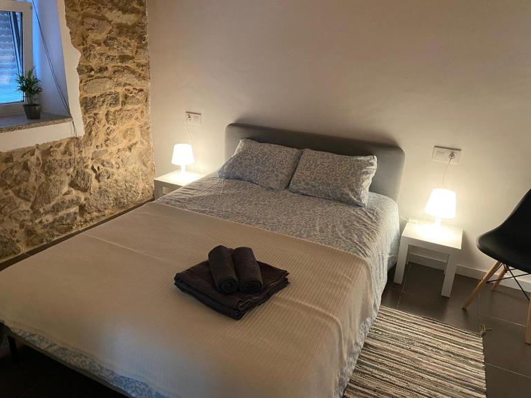 Valença Riverside by BeeFlatsBnB - Chambres d'hôtes Valenza