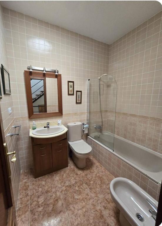 Céntrico adosado cerca de la playa - B&B Punta Umbría
