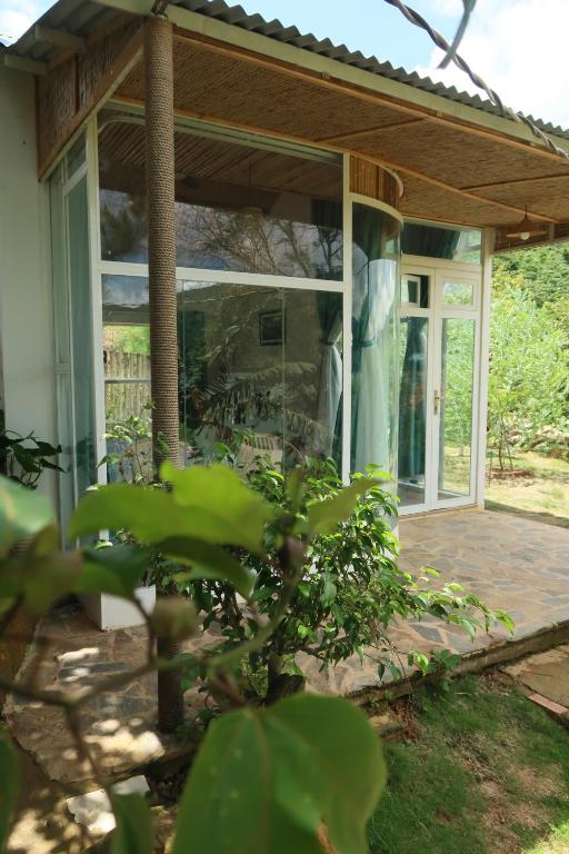 Rosée De Kala - A&Q Suite - Bed and Breakfast Rhang Ung