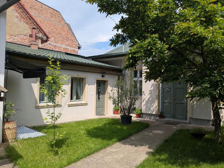 Urban Oasis - B&B Târgu Mureş