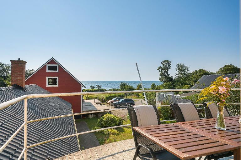 Villa Gul in beautiful Smygehamn - B&B Smygehamn