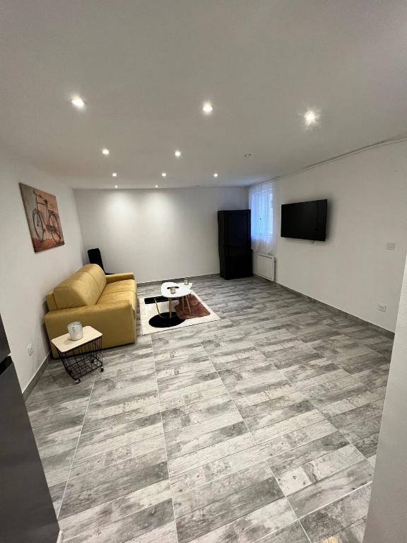 Grand studio tout équipé - Ferienwohnung Faverolles-sur-Cher