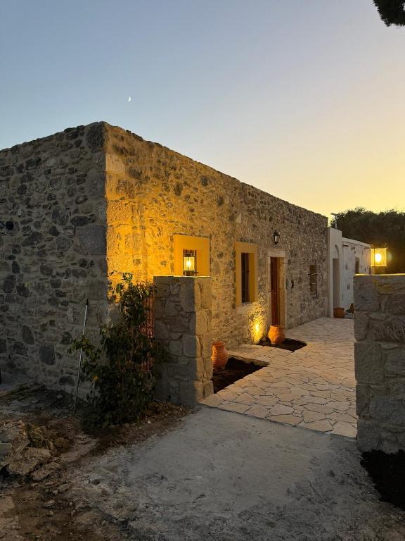 Casas di Pietra - B&B Paradeísi
