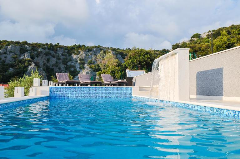 Villa Ivanka - Bed and Breakfast Sevid
