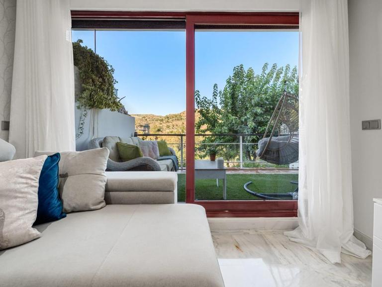 Luxury apartament in Benahavis - Bed and Breakfast Estepona