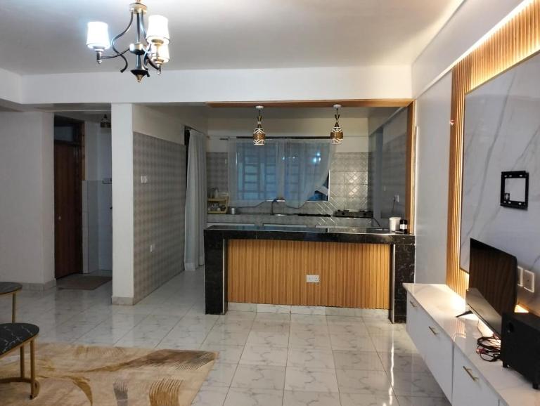 Kim Little Homes - B&B Meru