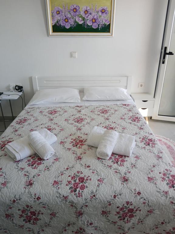 studio 1 Georgina - B&B Mourteri