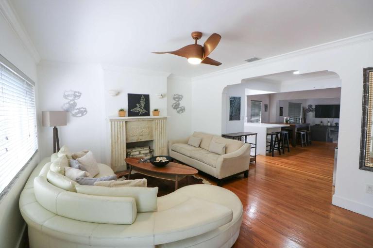 Rustic Modern Retreat - 4BR Open Concept - B&B Miami