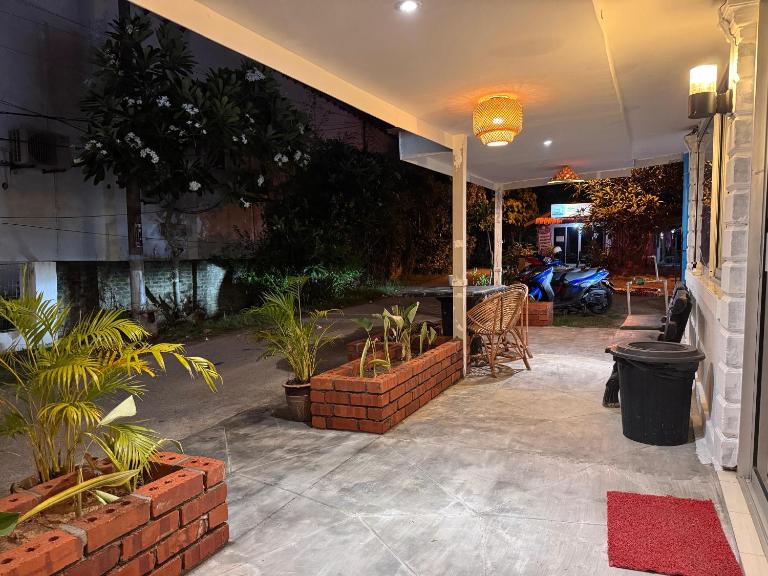 Little Chenang Cottage Guesthouse 5 min walking to beach - B&B Pantai Cenang