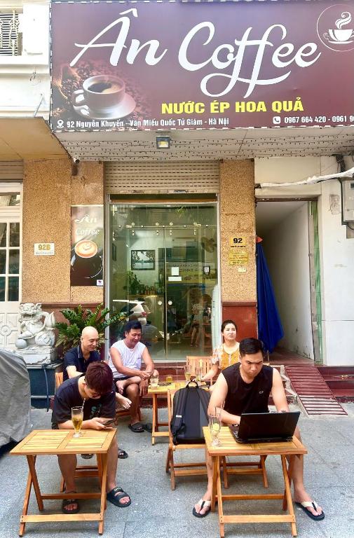 Ân Coffee - Ferienwohnung Hanoi