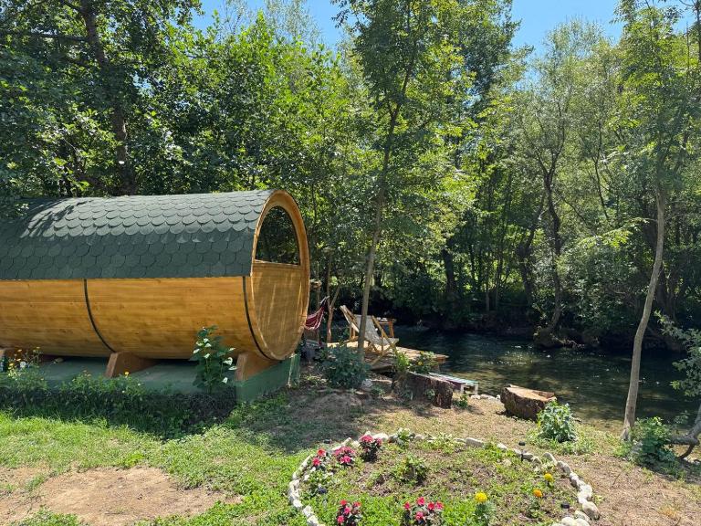 river barrels - Ferienwohnung Bijelo Polje