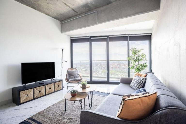 Gorgeous Modern 1BD Condo Views w PoolGym! #255 - Ferienwohnung Istanbul