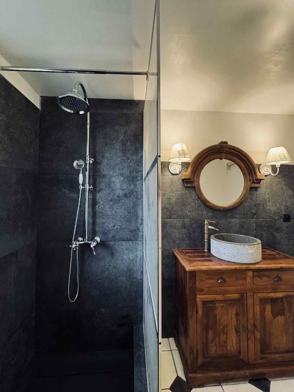 GITE de LAS TREILLES - B&B Puylaroque