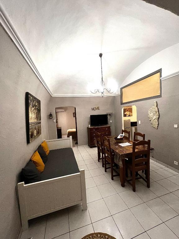 Joli T3 dans le centre de Bastia - Bed and Breakfast Bastia