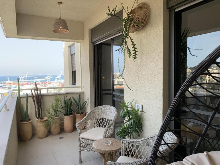Boho Gem Near Talpiot Mkt -Mamad - Bed and Breakfast Haifa