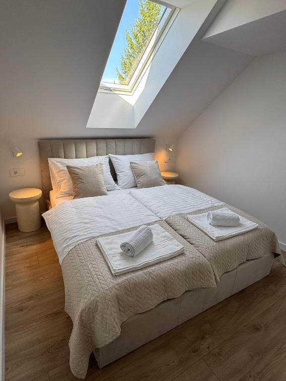 Cherry Hill Loft - Bed and Breakfast Plitvička Jezera