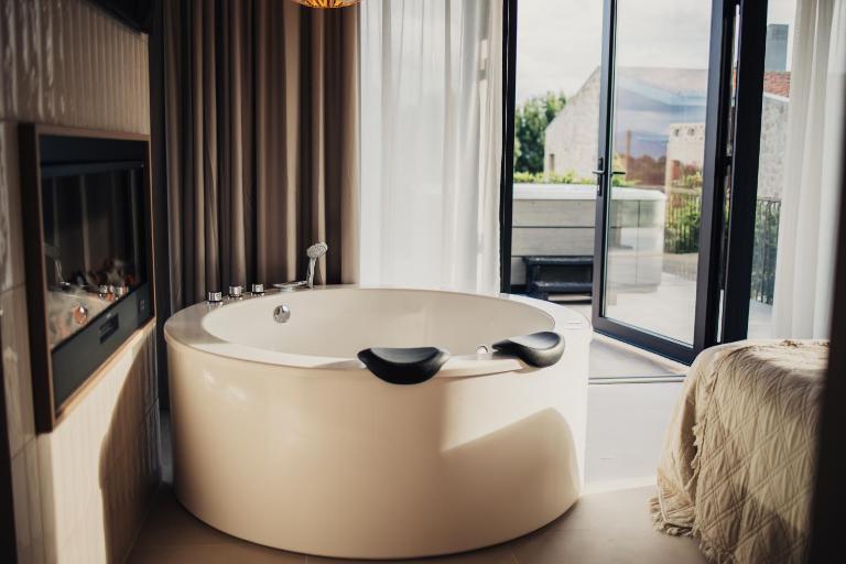 Niditas PREMIUM SUITES & SPA - B&B Santillana