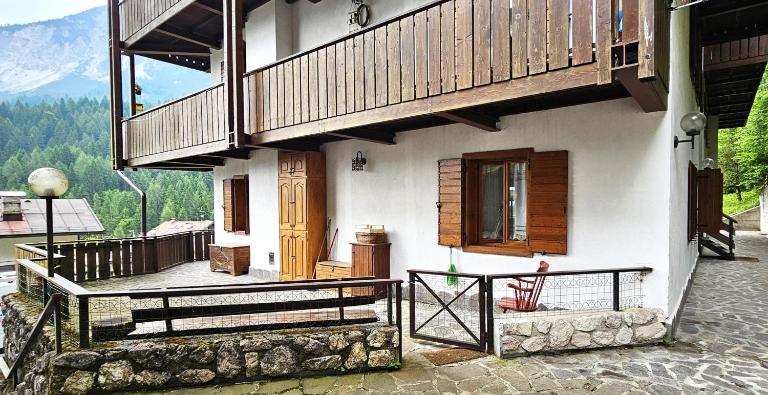 Ciasa Nuvola Apartment - B&B Cibiana