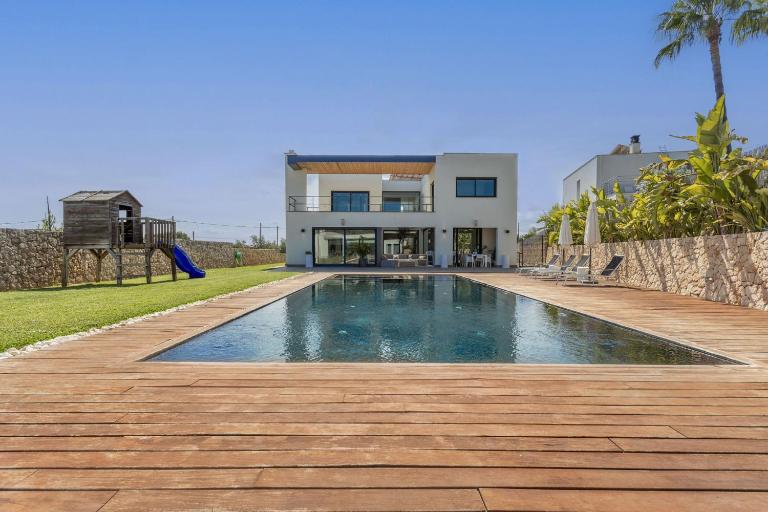 Casa Joan Only Familes con Piscina Privada - B&B Llubí