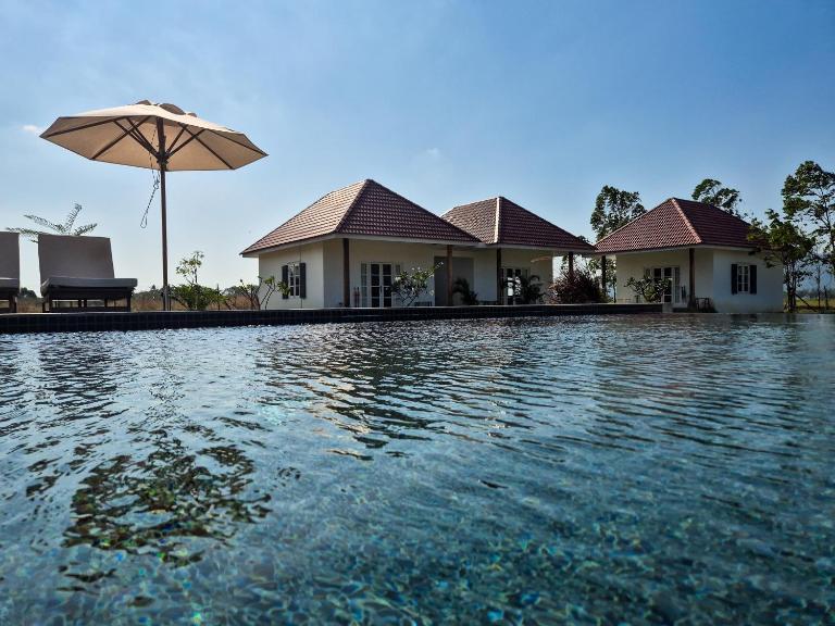 Villa Kumburu - Bed and Breakfast Padang Mat Sirat