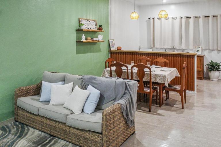 Tiare Central 2BR Unit - B&B Apia