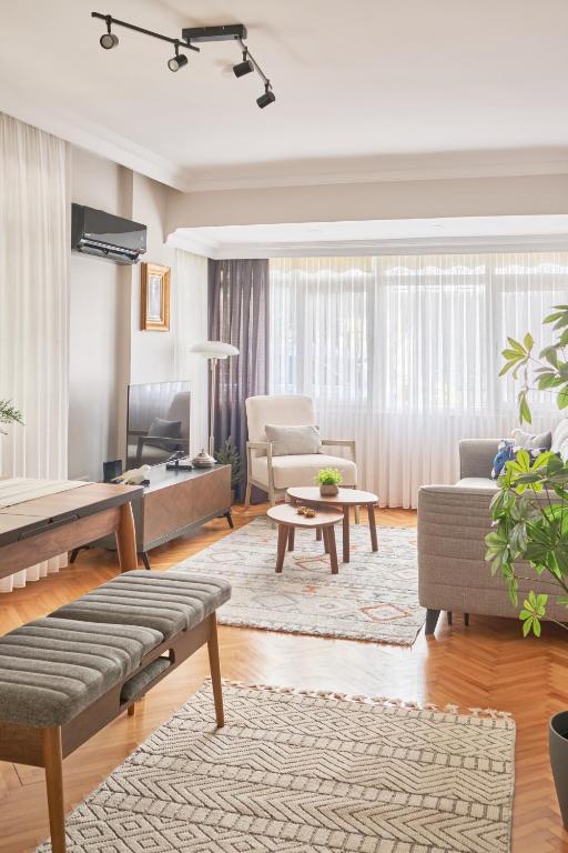 Charming Bagdat Avenue Hideaway, Near Marina - Ferienwohnung Istanbul