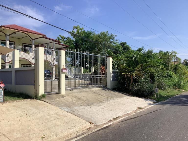 CC Homestay - B&B Surin