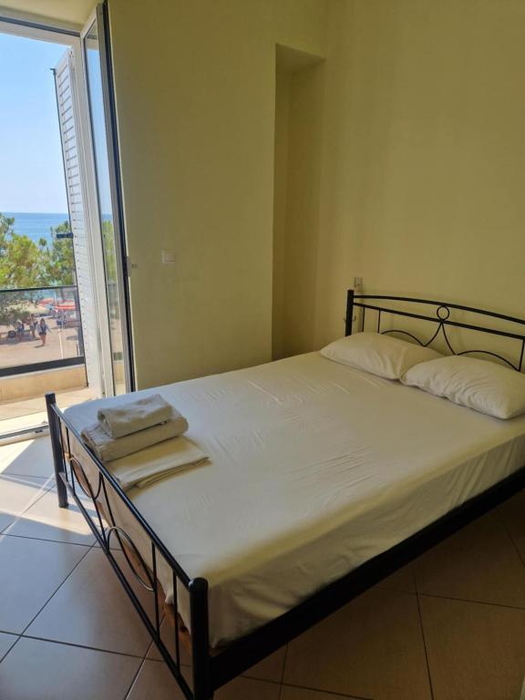 Marys rooms center 1 - B&B Himarë