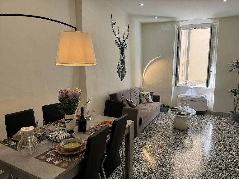 Il Cervo in Città - B&B Lucca