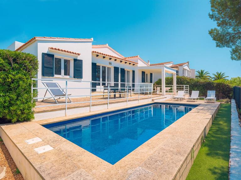 Villa Ty Bihan by 3VILLAS - B&B Binibèquer Vell