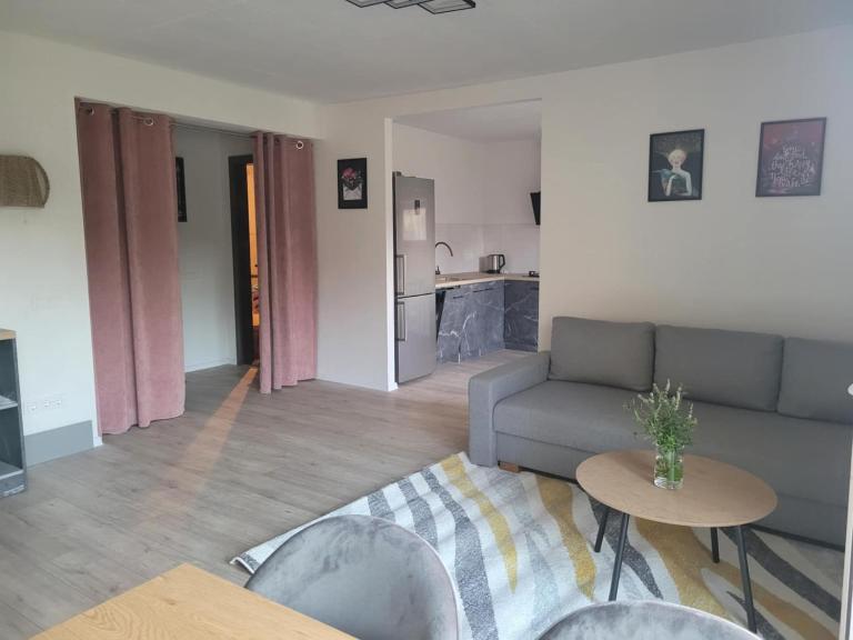 Tauralaukis Forest & Terrace - Chambres d'hôtes Trilaukys