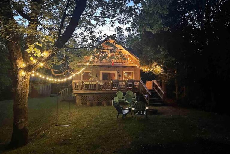 Rustic cabin w Games near Lake and National Park - B&B Tobermory