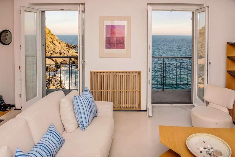 Carattino 12 Idyllic Seafront Retreat - B&B Vernazza
