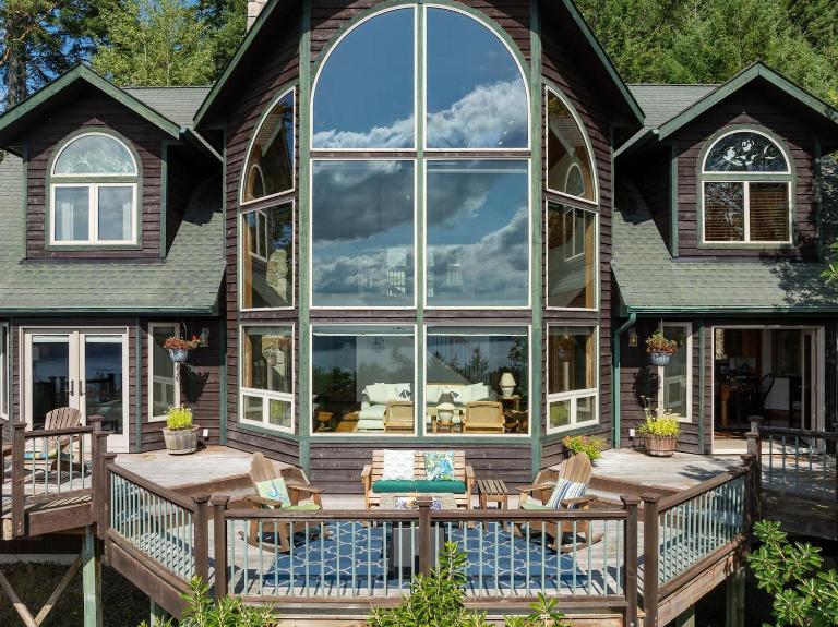 Stunning Sunsets, Luxe Lodging, Sauna and Spa - B&B Eastsound