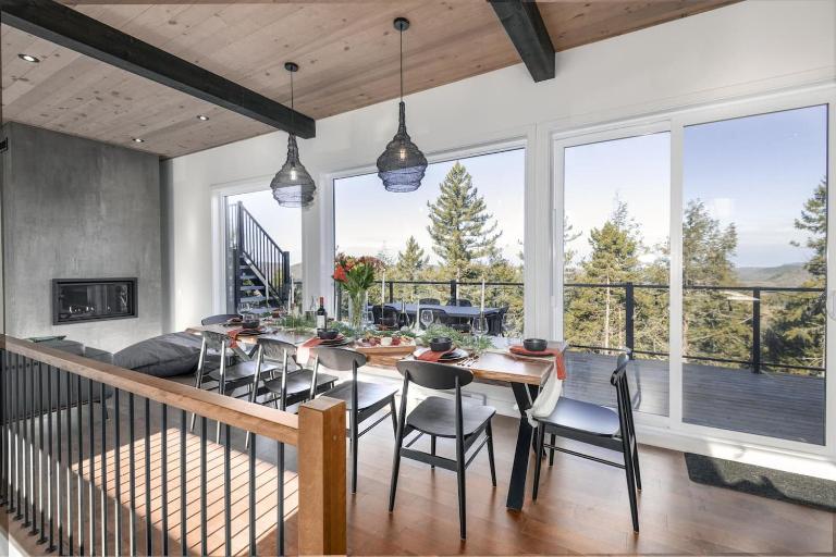 Chalet XO Tremblant - 5BRs, Private Baths, Spa, Sauna & Rooftop - B&B La Conception