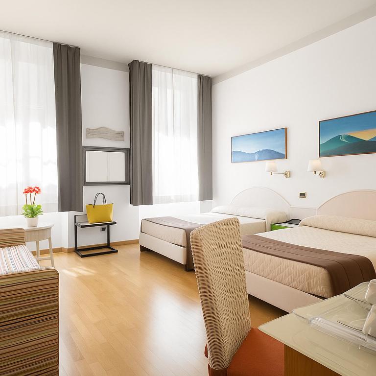 Piazza Paradiso Accommodation - B&B Siena