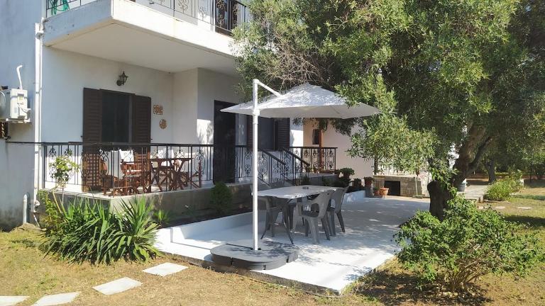 Delightful Holidays in Halkidiki-Gabriel, Potidaia - B&B Nea Potidaia