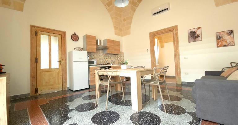 Costantinopoli House - B&B Pulsano